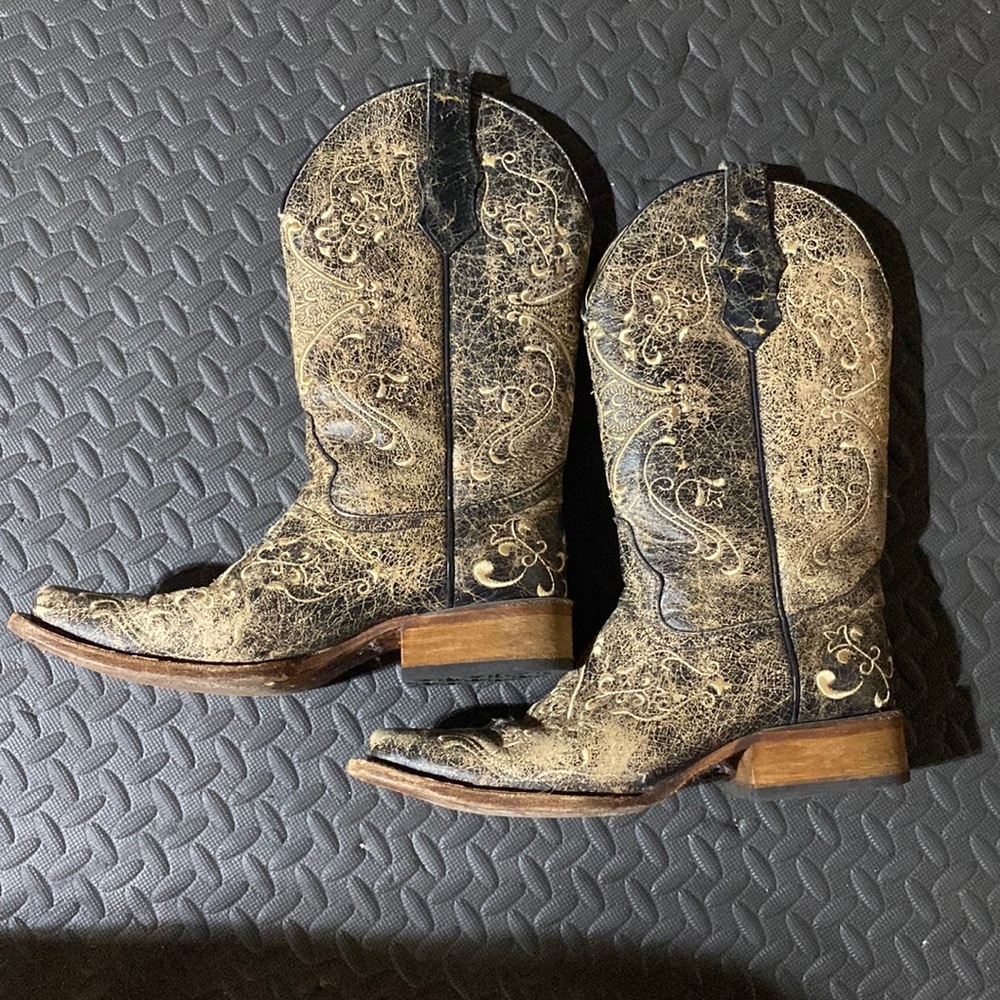 Cowboy boots